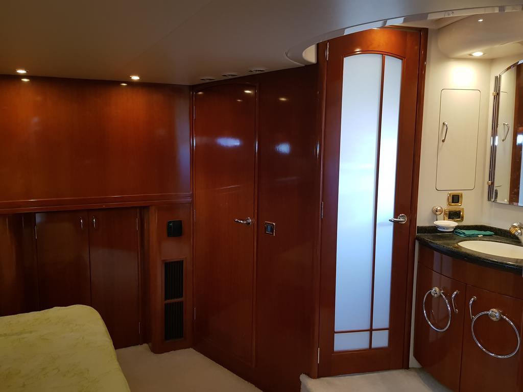 Xclusive 22M Air Conditioned 3-Luxury Bdr Lovely Yacht Hotel Eilat Exterior photo